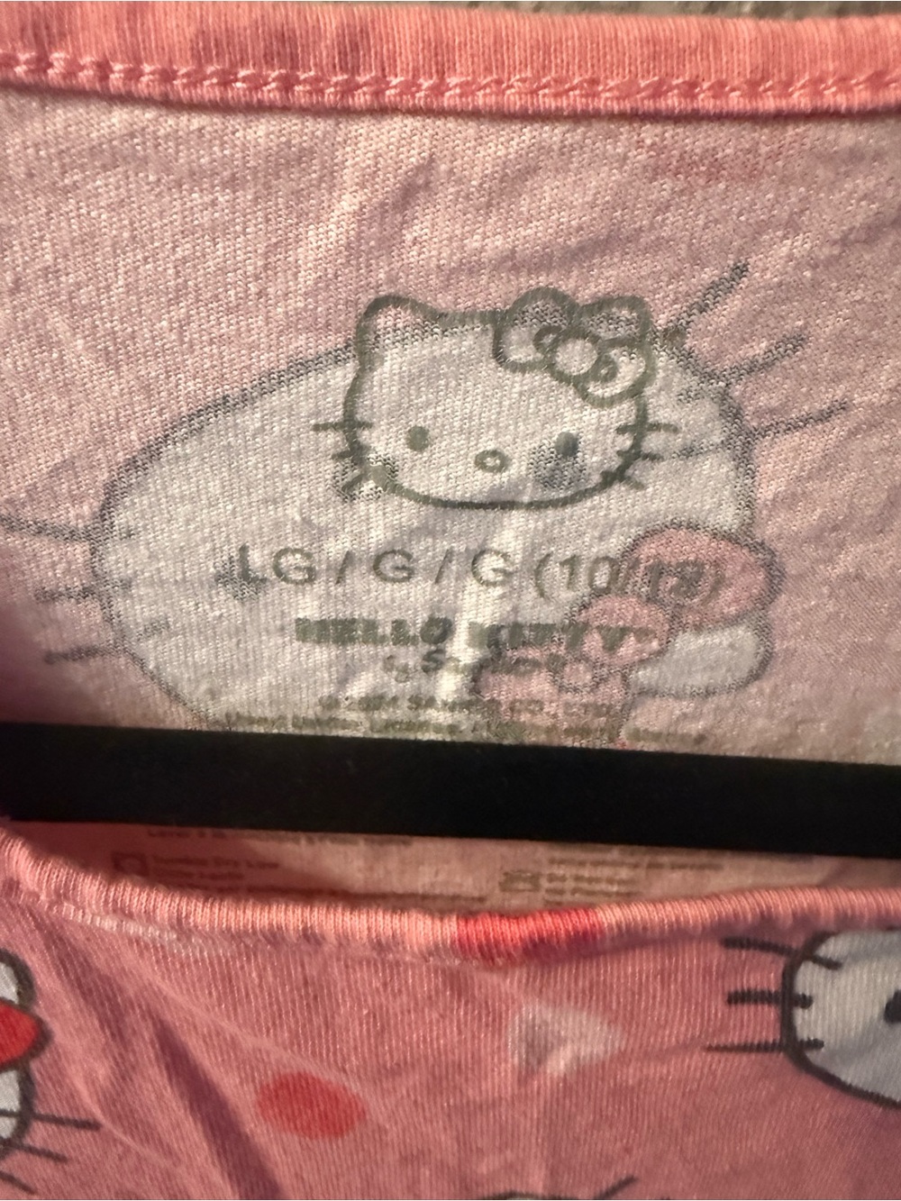 Hello Kitty Pink Short-Sleeve Puff Top with Bow Print - Picture 3 of 3